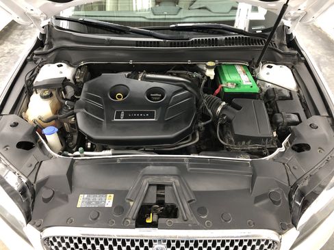 Used 2017 Lincoln MKZ Premiere image 6