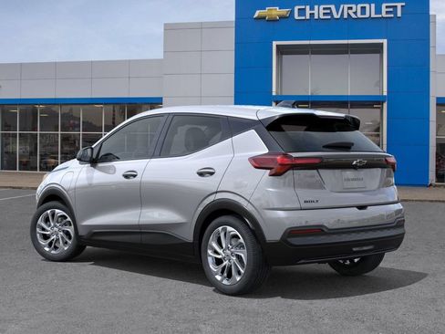 New 2027 Chevrolet Bolt LT w/ Comfort Package FWD image 6