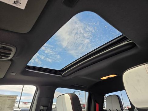 New 2026 GMC Canyon AT4X w/ LPO, Black Badging Package image 25