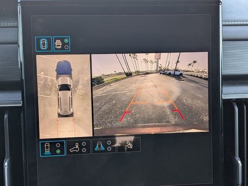 Used 2025 GMC Acadia Elevation image 23