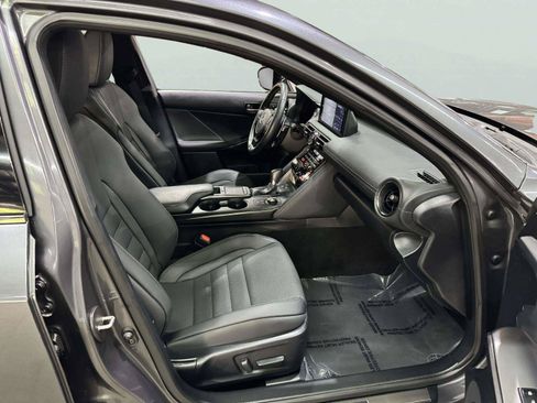 Used 2023 Lexus IS 500 w/ Accessory Package RWD image 41