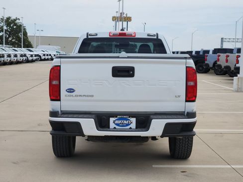 Used 2022 Chevrolet Colorado LT w/ Fleet Safety Package RWD image 6