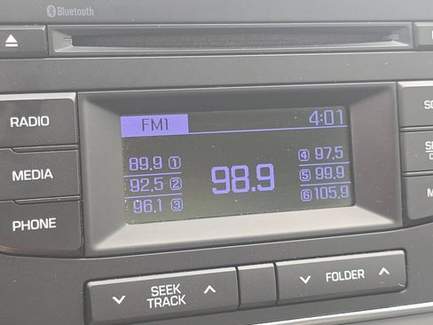 Used 2018 Hyundai Elantra SE FWD image 26