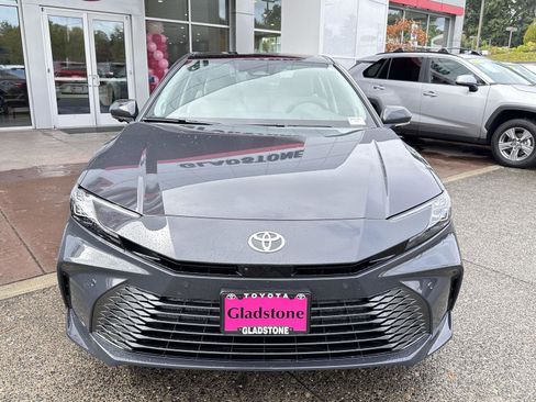 New 2026 Toyota Camry XLE image 8