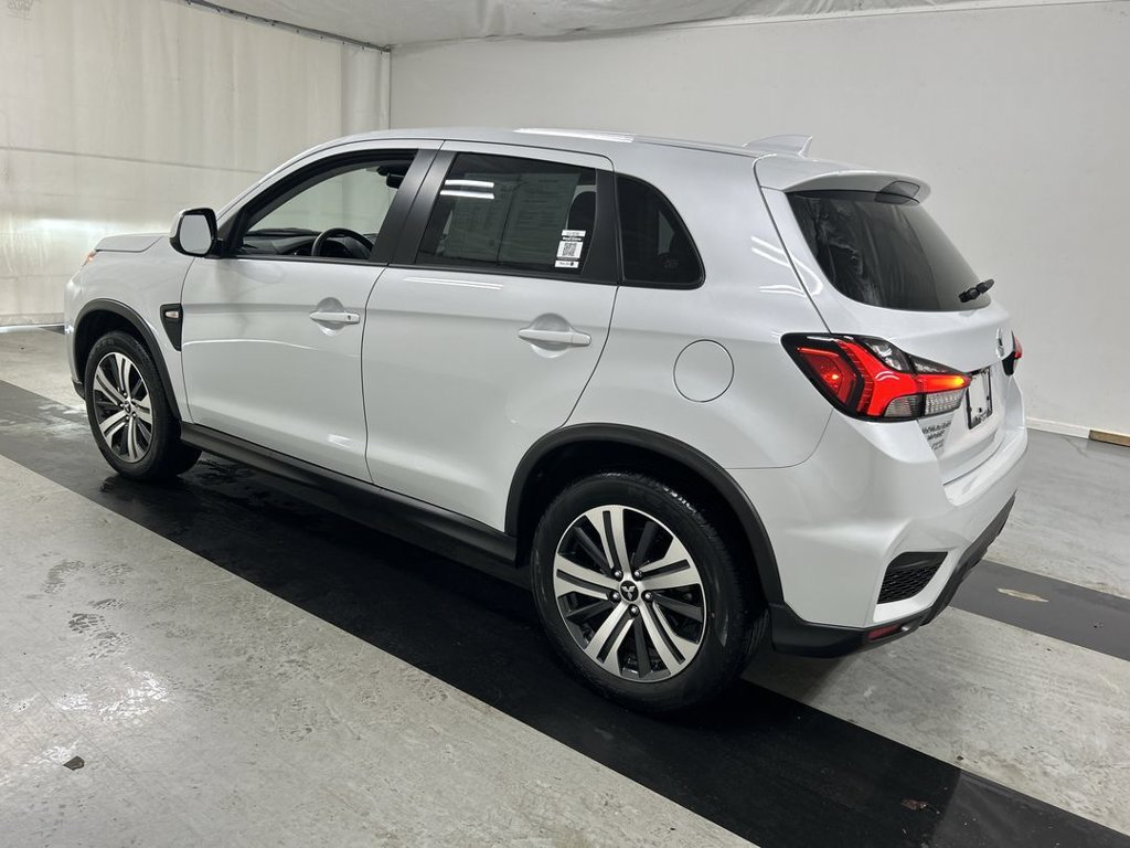 Used 2025 Mitsubishi Outlander Sport AWD image 7