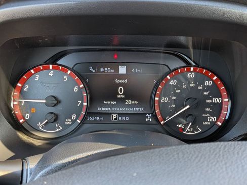 Used 2024 Nissan Titan PRO-4X w/ Pro-4x Convenience Package image 13