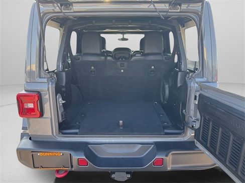 Used 2021 Jeep Wrangler Unlimited Rubicon w/ Uconnect 4C Nav & Sound Group image 22
