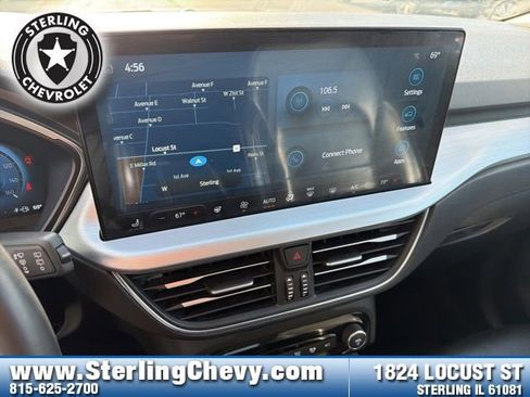 Used 2024 Ford Escape Platinum AWD/4WD image 18