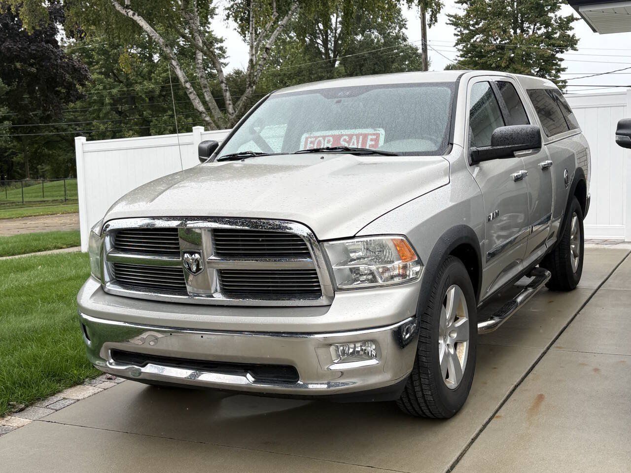 Used 2010 Dodge Ram 1500 Truck SLT w/ Big Horn Regional Pkg AWD/4WD image 1
