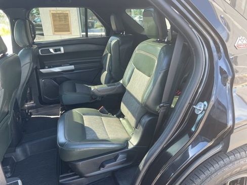 Used 2022 Ford Explorer Timberline AWD/4WD image 13