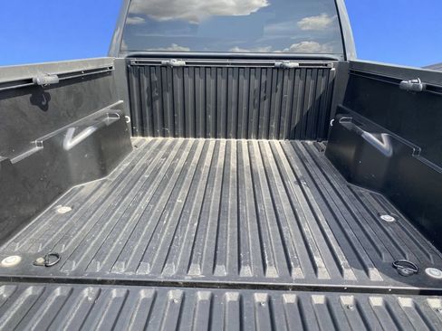 Used 2024 Toyota Tacoma SR5 AWD/4WD image 30