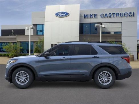 New 2026 Ford Explorer Active image 3