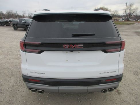 New 2026 GMC Acadia Elevation w/ Elevation Premium Package FWD image 6