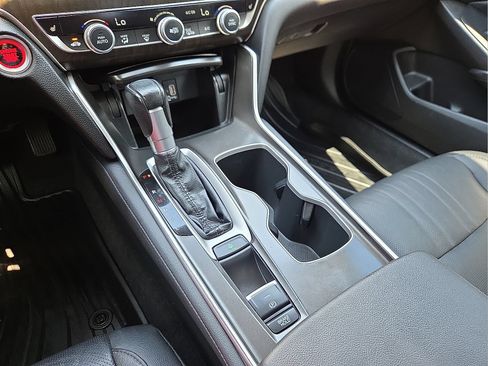 Used 2020 Honda Accord EX-L image 25