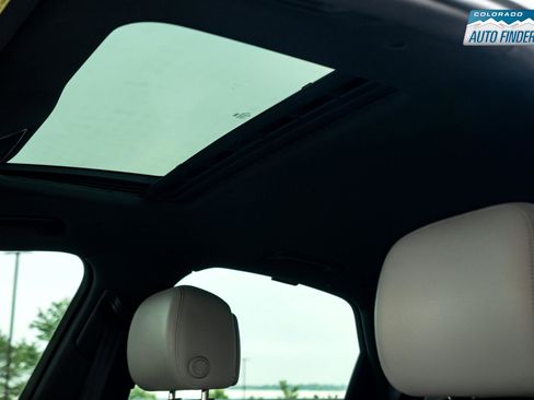 Used 2018 Audi S6 Prestige w/ Prestige Package image 23