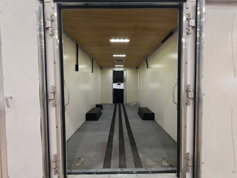 Used 2023 GMC Savana 3500 w/ Power Convenience Package image 21