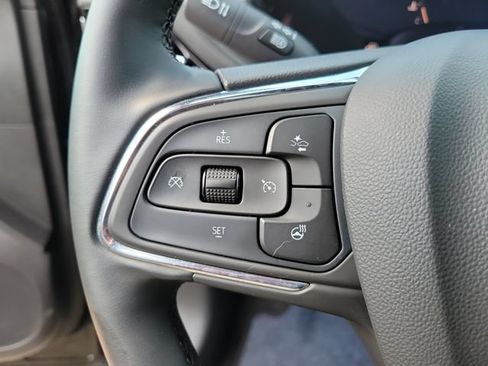 Used 2025 Buick Envista Sport Touring FWD image 17