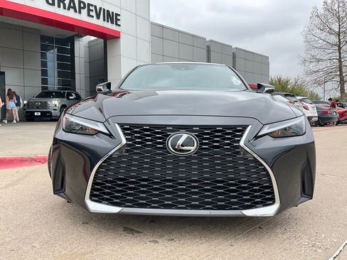 Used 2023 Lexus IS 300 w/ Comfort Package image 4