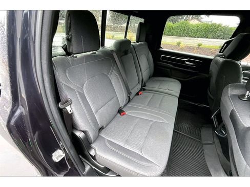 Used 2020 RAM 1500 Big Horn AWD/4WD image 26
