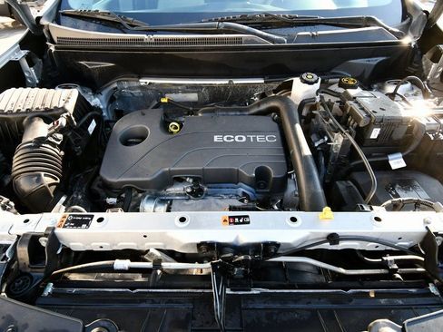 Used 2022 Chevrolet Equinox LT AWD/4WD image 13