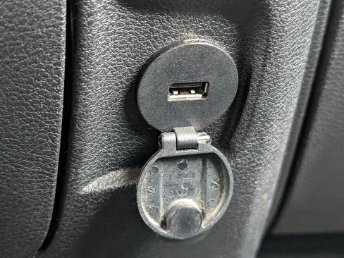 Used 2017 RAM 3500 SLT AWD/4WD image 20