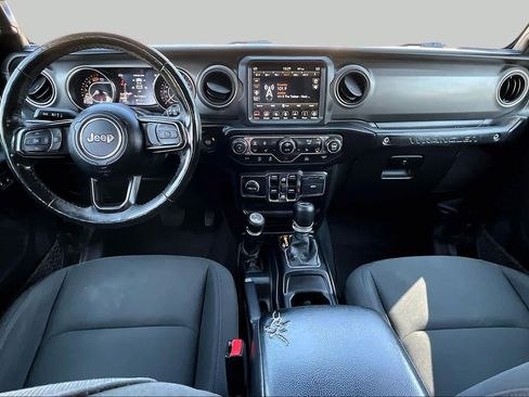 Used 2022 Jeep Wrangler Unlimited Sport AWD/4WD image 14