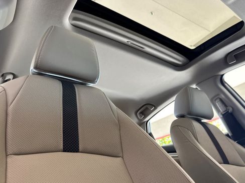 Used 2020 Honda Civic EX-L image 16