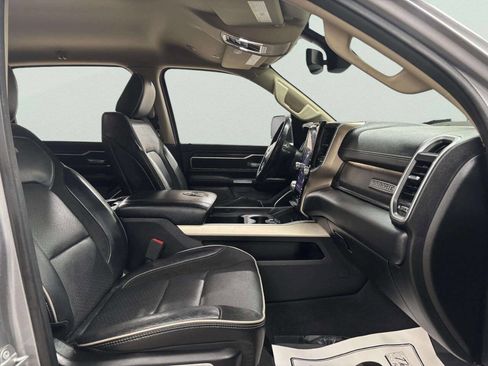 Used 2019 RAM 1500 Laramie image 22