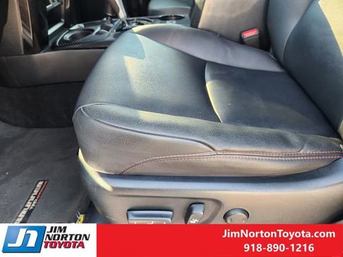 Used 2024 Toyota 4Runner TRD Off-Road Premium image 25