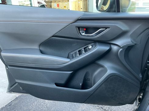 Used 2024 Subaru Crosstrek 2.5i Limited w/ Popular Package #3A image 13