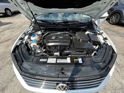 Used 2016 Volkswagen Passat 1.8T SE FWD image 15