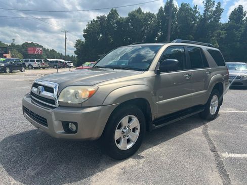 Used 2008 Toyota 4Runner SR5 RWD image 2