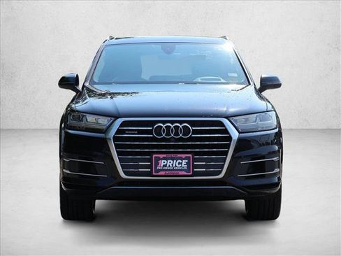 Used 2017 Audi Q7 3.0T Prestige w/ Prestige Package AWD/4WD image 2
