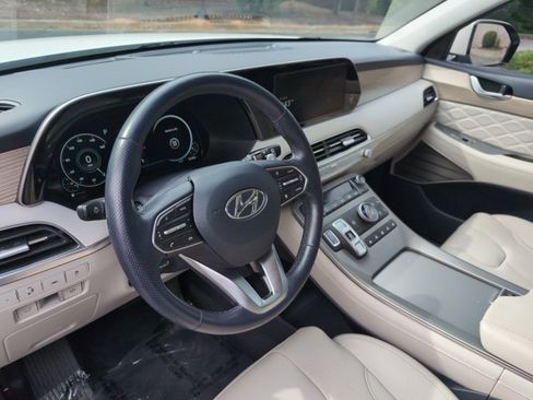 Used 2022 Hyundai Palisade Calligraphy w/ Cargo Package AWD/4WD image 9
