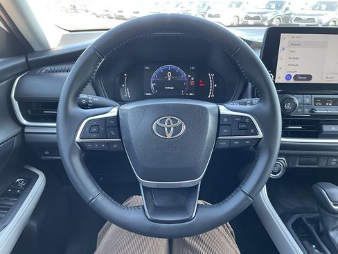 Certified 2025 Toyota Grand Highlander AWD image 24