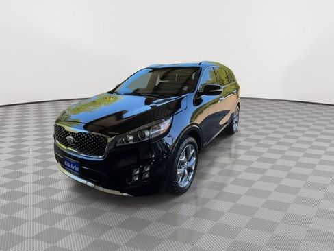 Used 2016 Kia Sorento SX AWD/4WD image 4