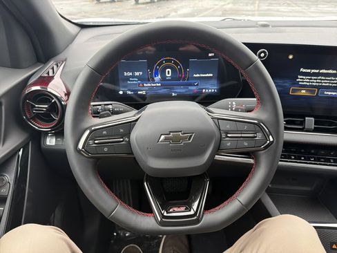 New 2026 Chevrolet Equinox RS w/ Convenience Package III image 13