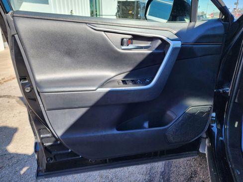 Used 2019 Toyota RAV4 Adventure w/ Cold Weather Package AWD/4WD image 13