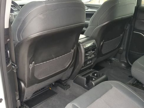 Used 2022 Jeep Grand Cherokee L Laredo w/ Luxury Tech Group I image 18