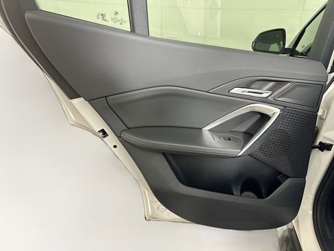 Used 2025 BMW X2 xDrive28i image 26