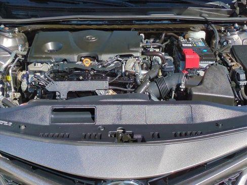 Used 2019 Toyota Camry SE image 23