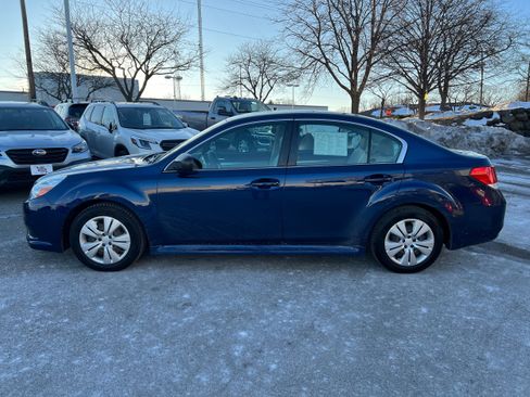 Used 2011 Subaru Legacy 2.5i image 4