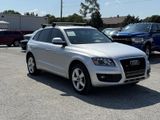 Used 2010 Audi Q5 3.2 Premium Plus w/ Premium Plus Pkg image 2