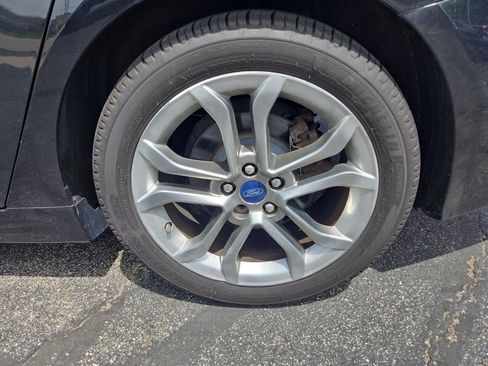 Used 2020 Ford Fusion Titanium FWD image 20
