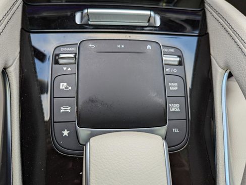 Used 2022 Mercedes-Benz GLS 450 4MATIC image 25