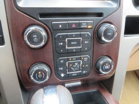 Used 2013 Ford F150 King Ranch w/ King Ranch Luxury Pkg AWD/4WD image 24