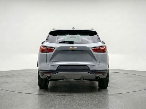 Used 2025 Chevrolet Blazer LT FWD image 7