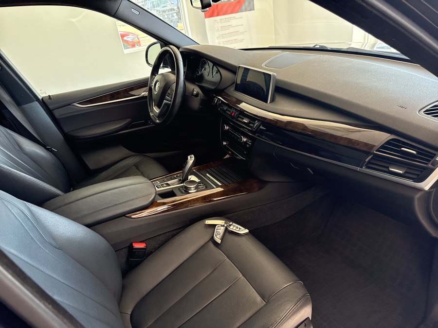 Used 2017 BMW X5 xDrive40e AWD/4WD image 23