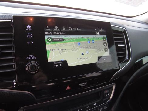 Certified 2022 Honda Pilot Touring image 21