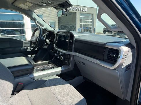 Certified 2022 Ford F150 XLT w/ Equipment Group 302A High image 11